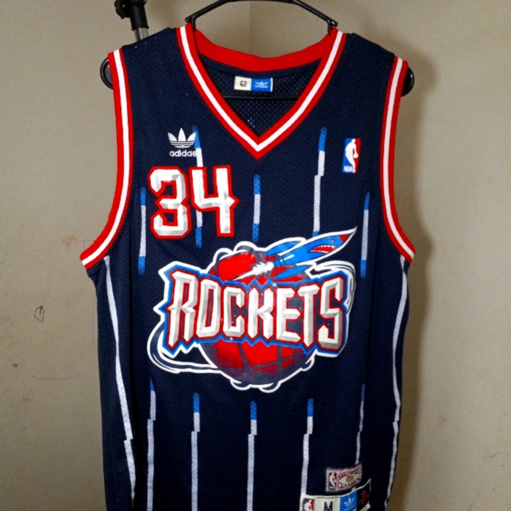 Vintage Hakeem Olajuwon Rockets jersey